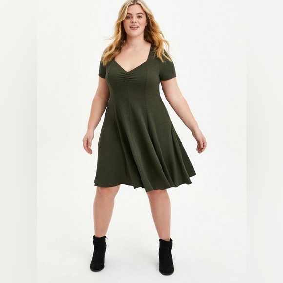 TORRID Mini Slub Rib Fluted Dress In Deep Depths Size 2 (2XL) EUC - Picture 1 of 10
